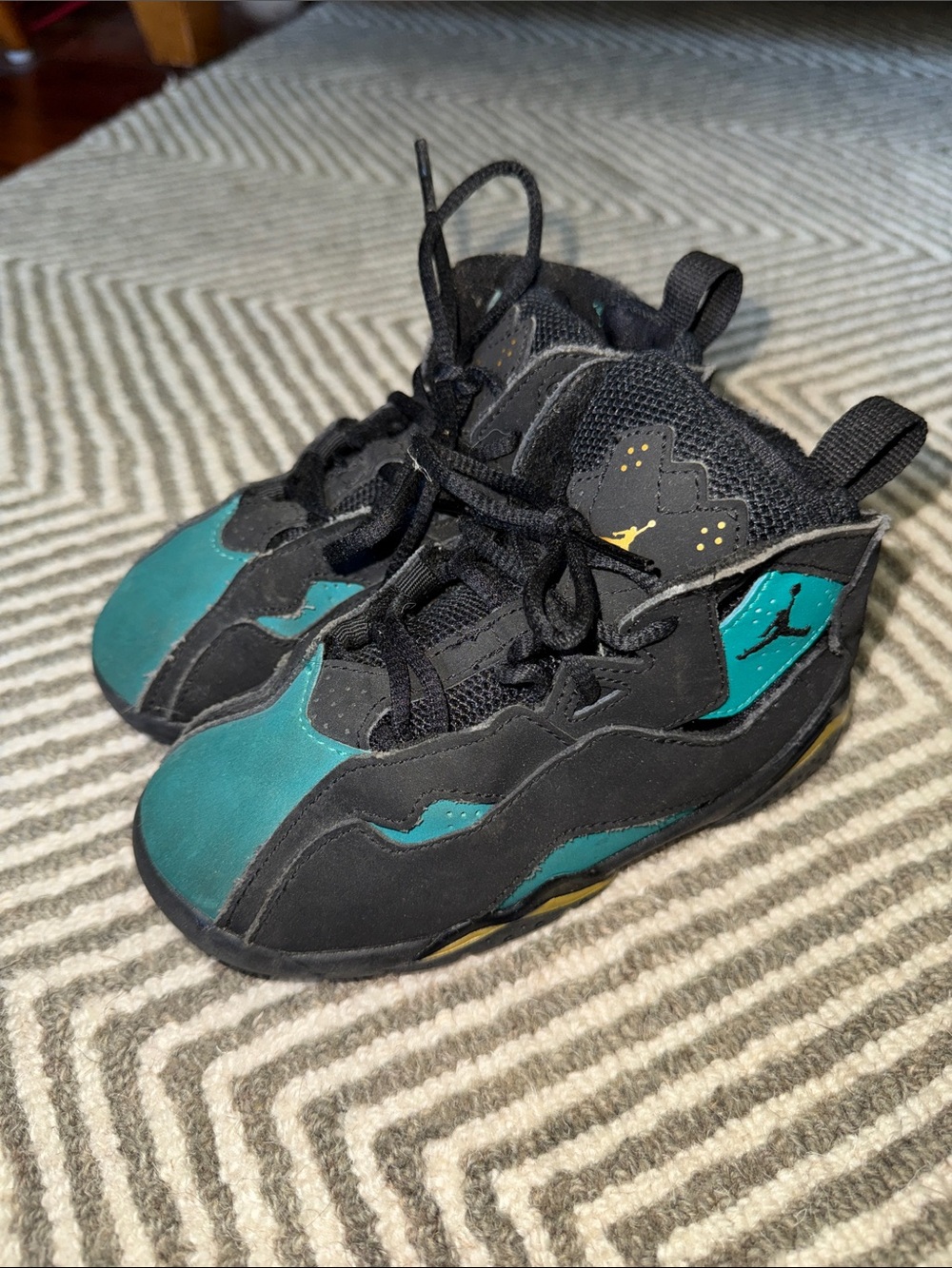 Nike Jordan True Flight GG Kids - Black & Teal, Size 10C
